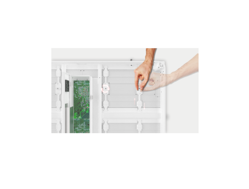 Omni directional installation and maintenance design